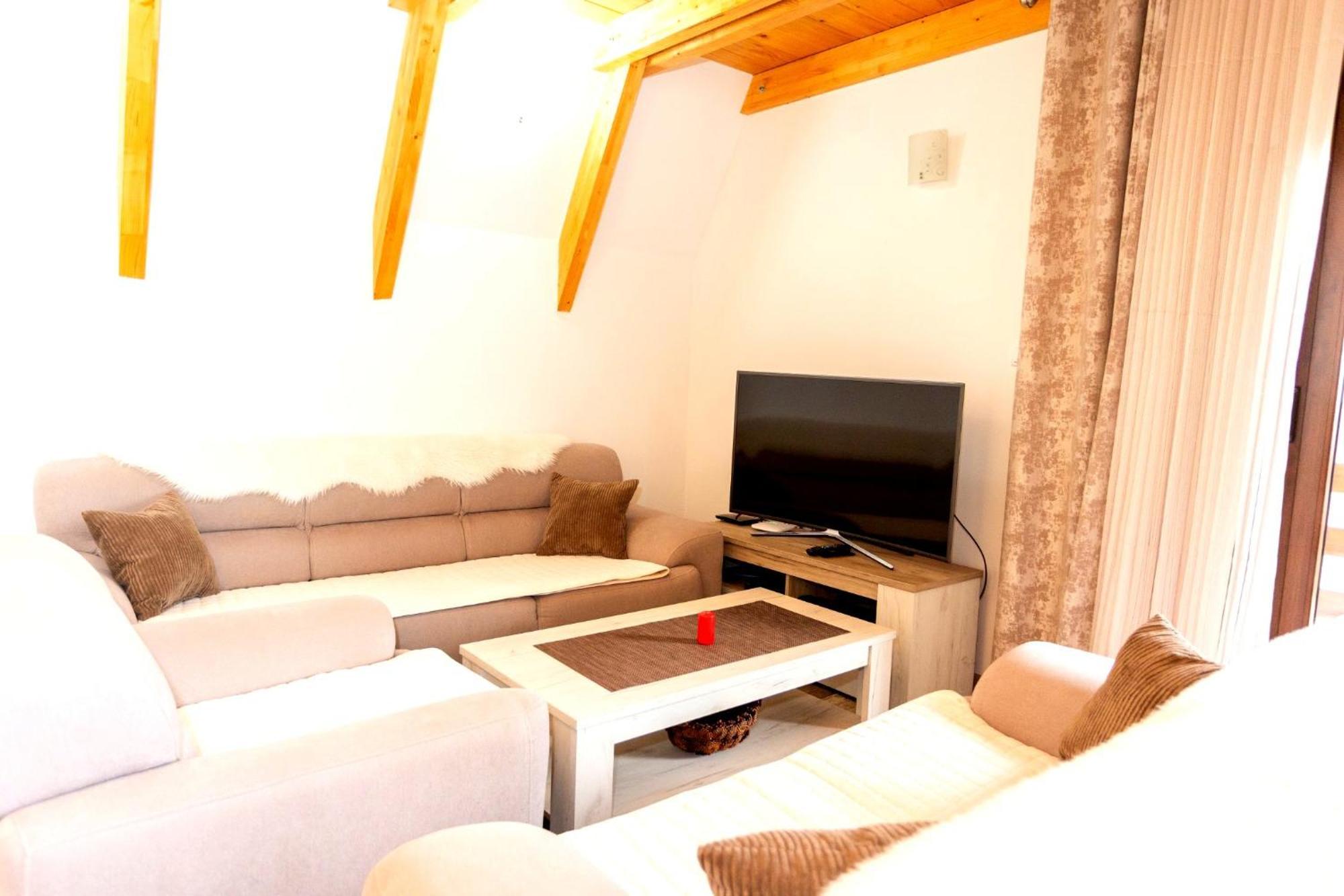 Hill View Chalets ชาเบลียค ภายนอก รูปภาพ